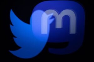 Fleeing Twitter users face uncertain privacy, security features on alternative platforms