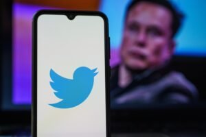 Analysts Slam Twitter's Decision to Disable SMS-Based 2FA